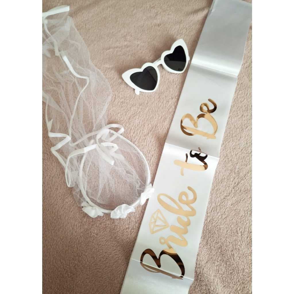 Kit Despedida de Solteira para Noiva Chá Lingerie Óculos Coração Tiara Véu Faixa Miss Bride to Be