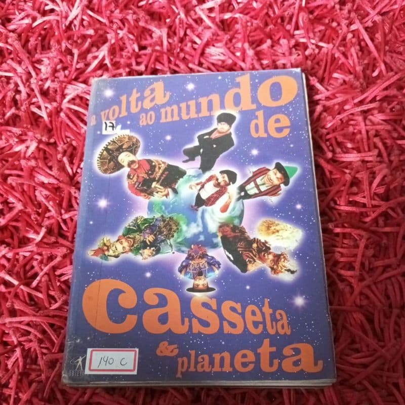 A volta ao mundo Casseta e planeta (140c)