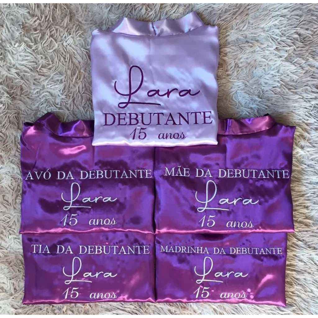 Robe De Cetim Bordado Personalizado Debutante e Nome Roupão Hobby *Leia a descrição antes de efetuar a compra*
