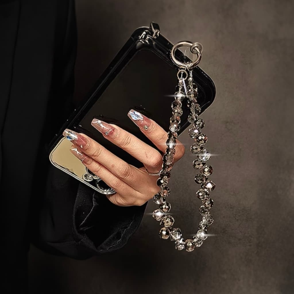 Novo Cordão de Telefone de Luxo com Cristais - Pulseira Ajustável em Contas com Pendente Anti-Perda