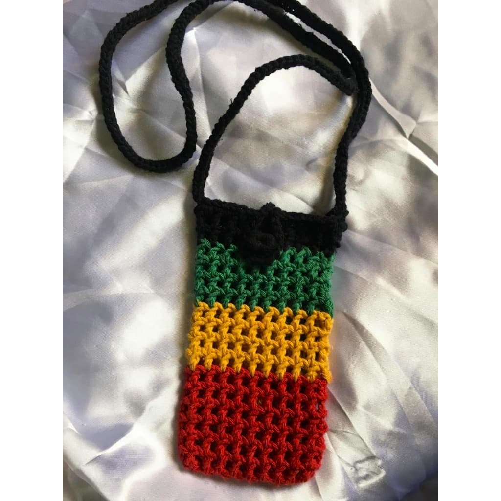BOLSINHA EM CROCHÊ PARA CELULAR CORES DO REGGAE BOLSA