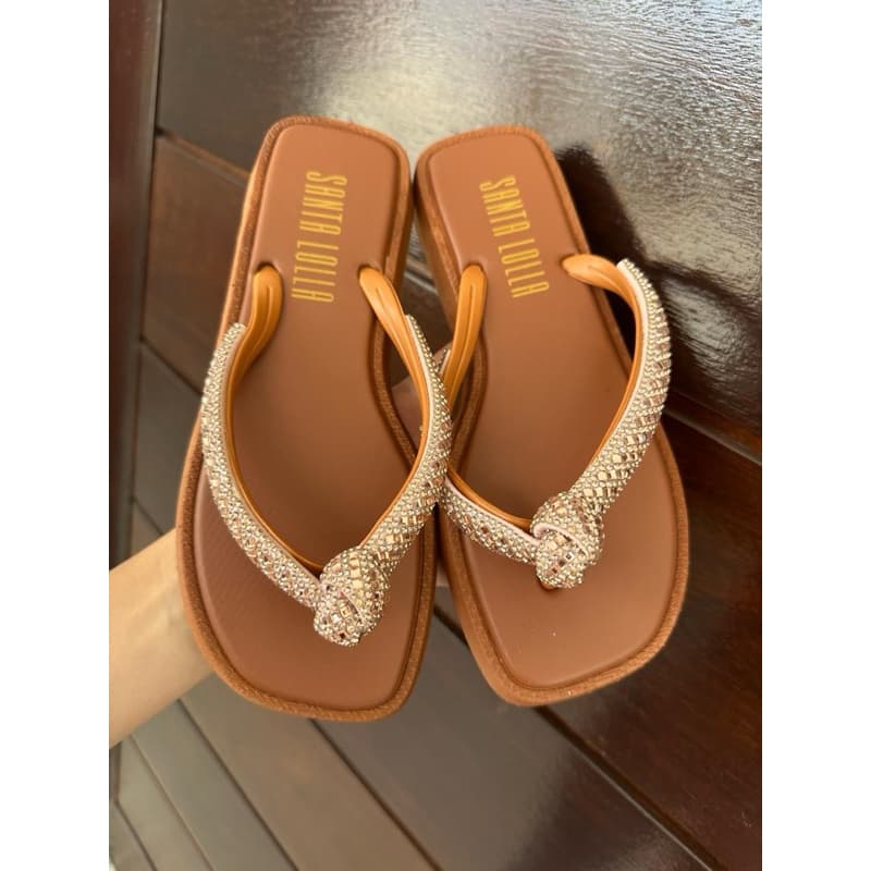 Sandália rasteira feminina com strass bico quadrado confortável para dia a dia chinelo elegante colorido Conforto