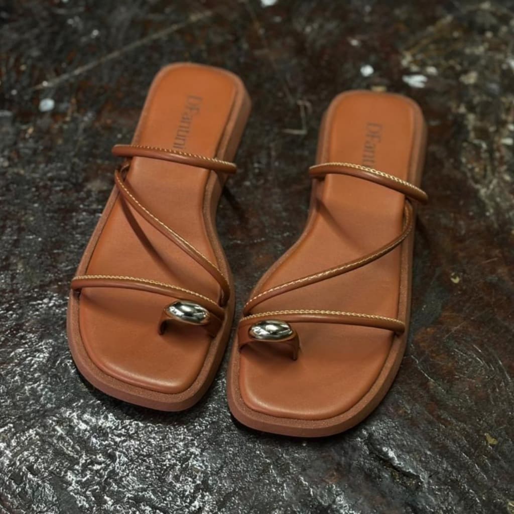 Sandalia casual feminina Confort estilosa tendencia verão