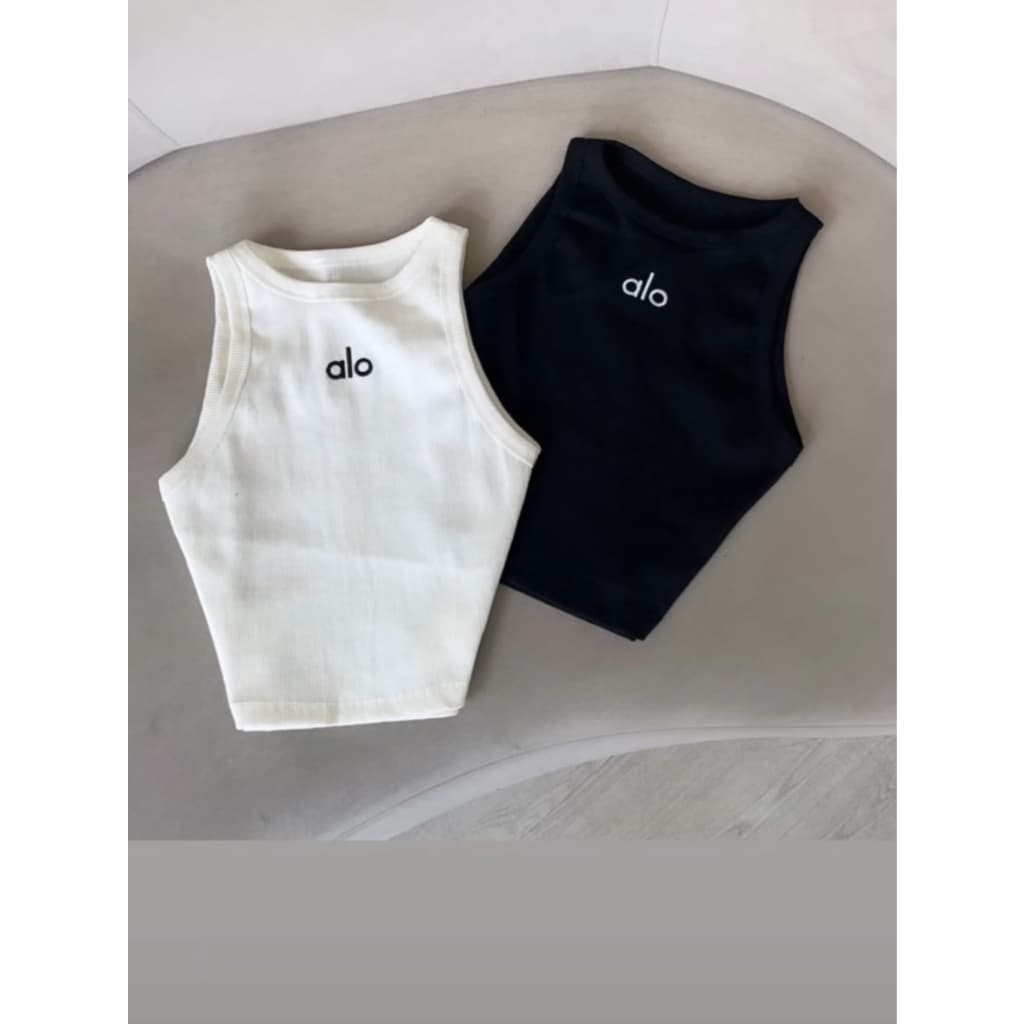 Regata Cropped Bordado em Malha Ribana Algodão Tamanho Único, a Foto é Apenas Ilustrativo o Valor é Unitário