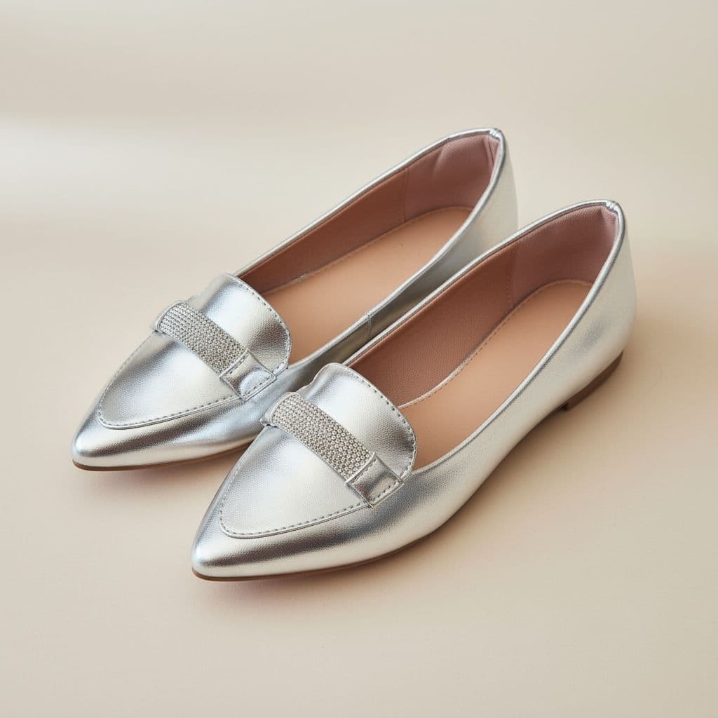 Sapatilha Feminina Confortável Luxo Mocassim Sapato Feminino Bico Fino Prata Strass