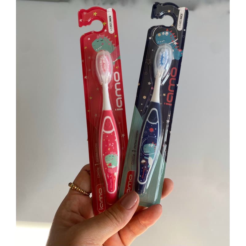 Escova de dente infantil com protetor menino menina cerdas macias para crianças bebes ergonômico