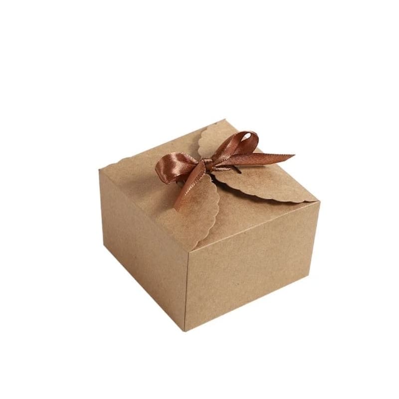 100 caixinhas 7x7x3,5cm (ACOMPANHA FITA BRANCA OU OURO VELHO) para doces  casamento, festa infantis e etc