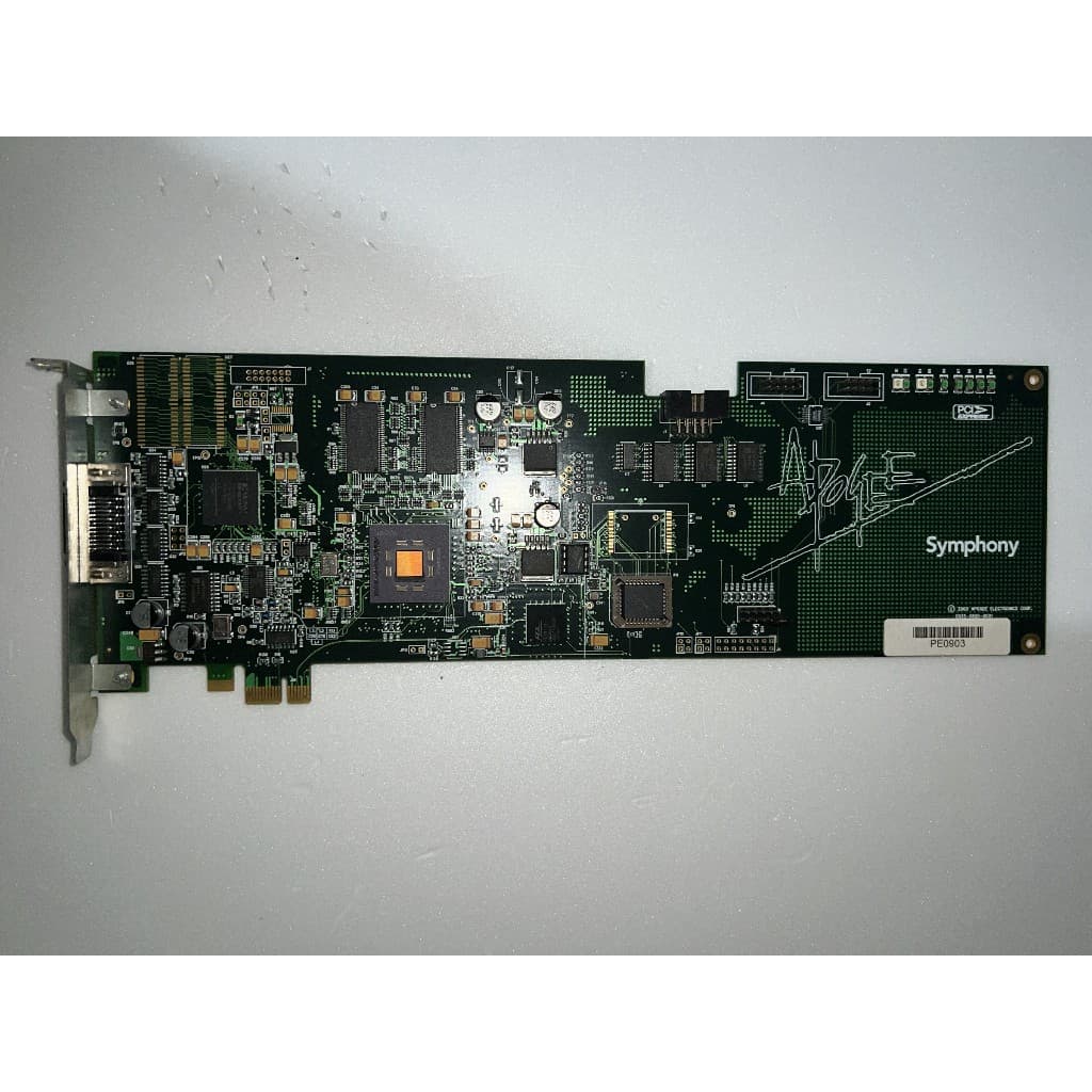 Placa Estudio Apogee Symphony 32 PCIe