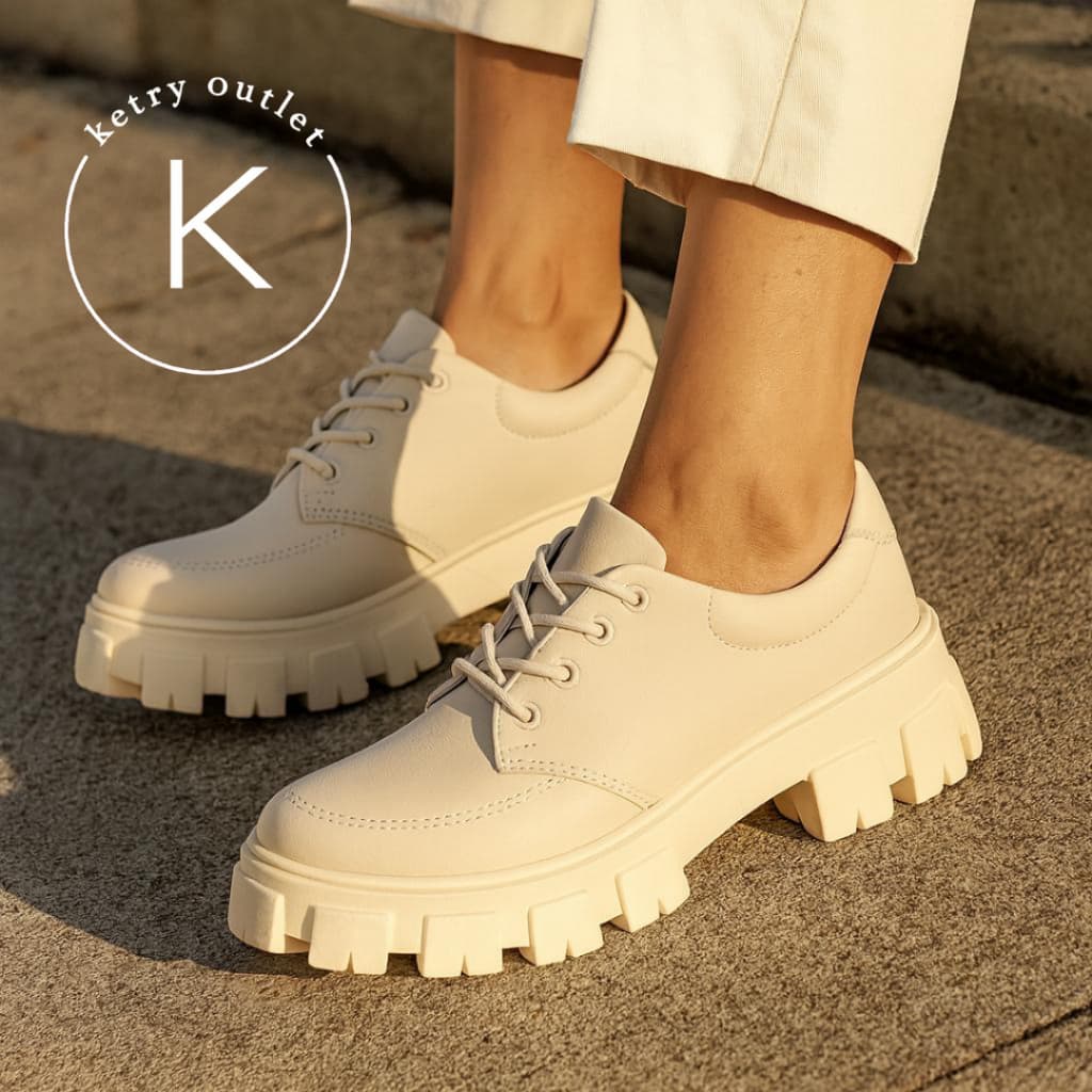 Sapato Tratorado Oxford Chunky de Amarrar Casual Off White