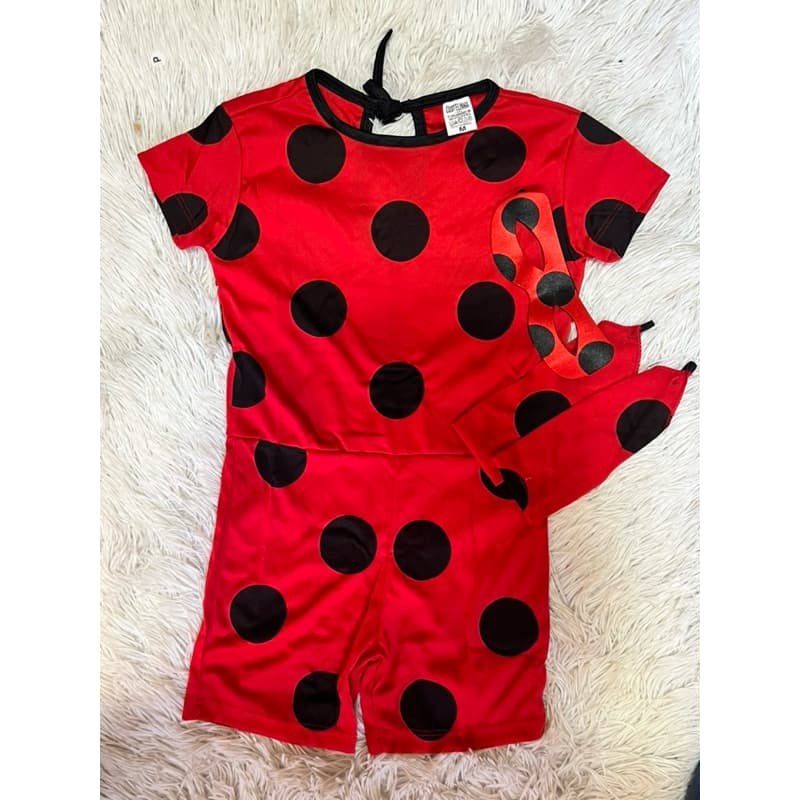 Lary Bang SHORTS acompanha máscara de EVA e luvas