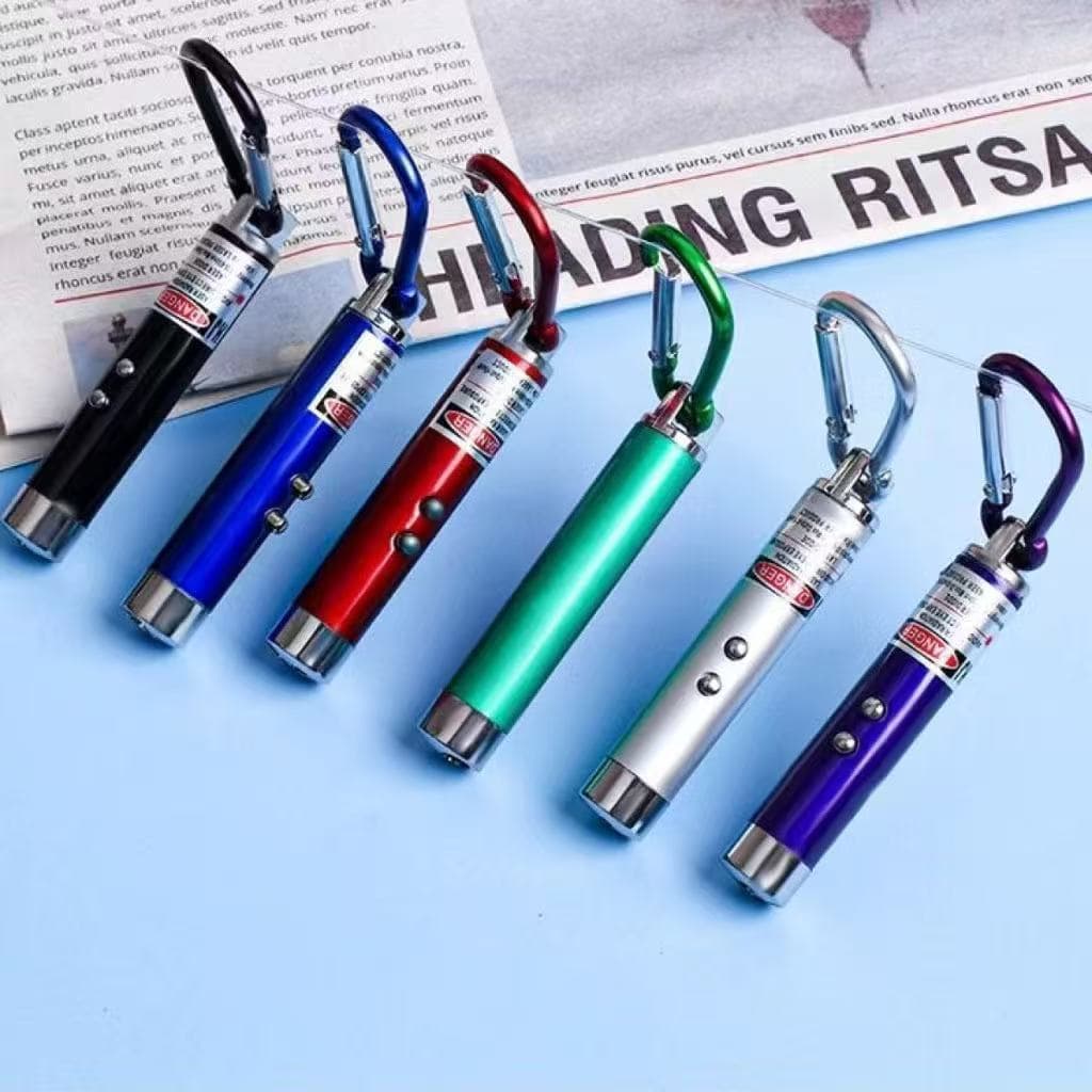 Kit 2/4/6 Chaveiro Laser Vermelho Lanterna Luz UV Branca 3 Em 1 Mosquetão Detecta Nota Brincar Gato