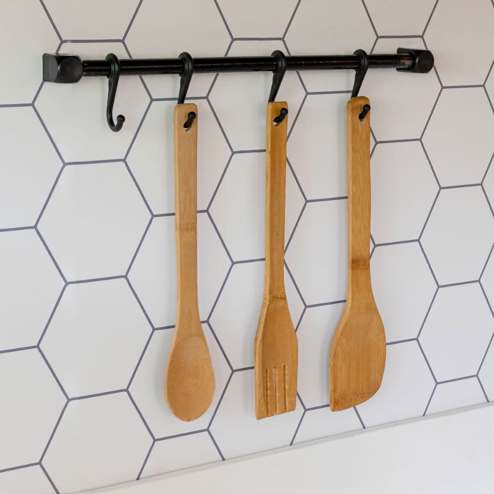 Barra Organizadora de Utensílios de Cozinha 36 cm – Suporte com 4 Ganchos