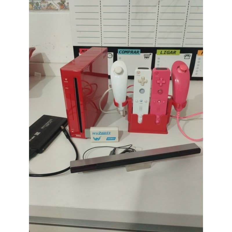 Nintendo Wii Vermelho Edição Mario completo com 2 Controles e HD com 500GB com jogos a escolha + Adaptador HDMI