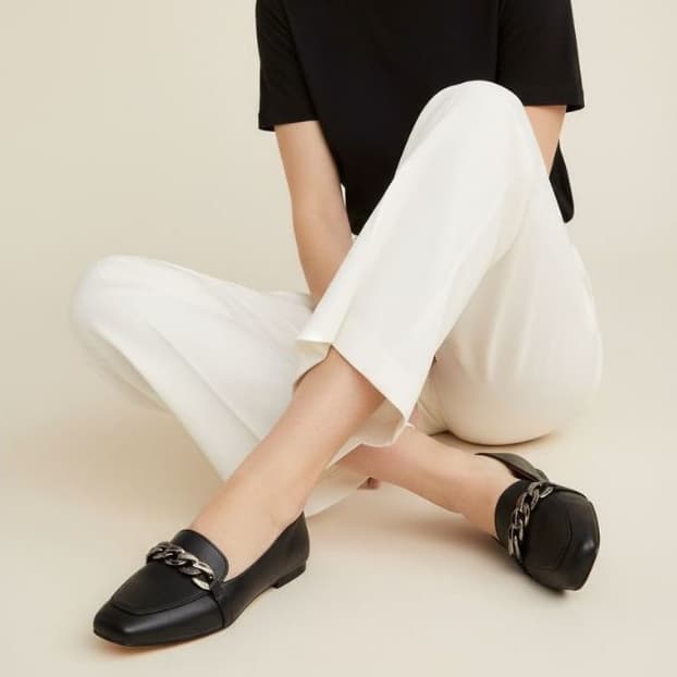 Sapatilha Feminina Confortável Luxo Elegante Sapato Feminino Mocassim Bico Quadrado Preto Corrente