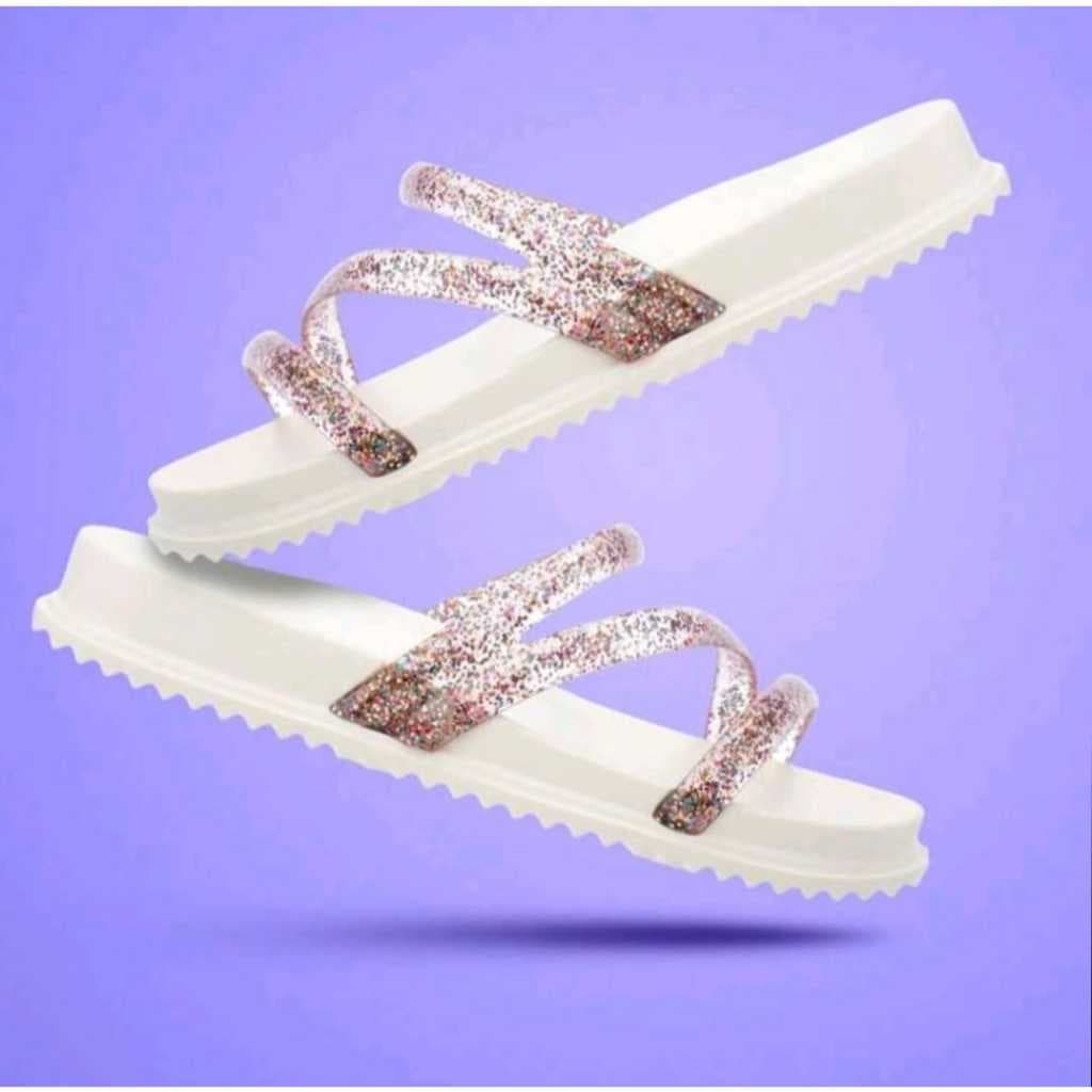 'sandalia binken com brilho verão 2026