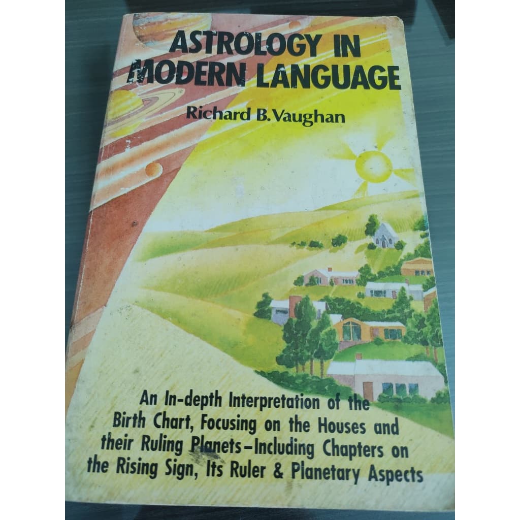 Livro Astrology in Modern Language Richard Vaughan