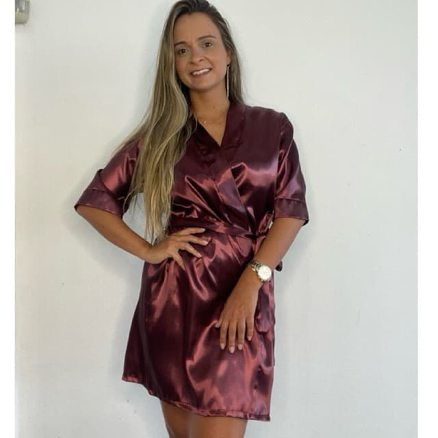 Robe de cetim Madrinha sem bordado