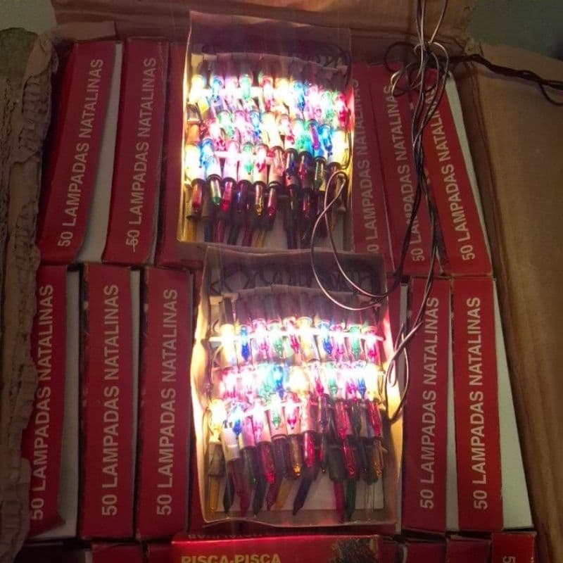 pisca pisca Antigos coloridos decada de 90 com 3,5 mtrs