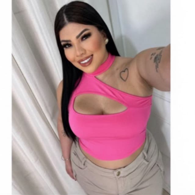 Cropped gringa  gola alta, tecido Suplex, tamanho M ao G2