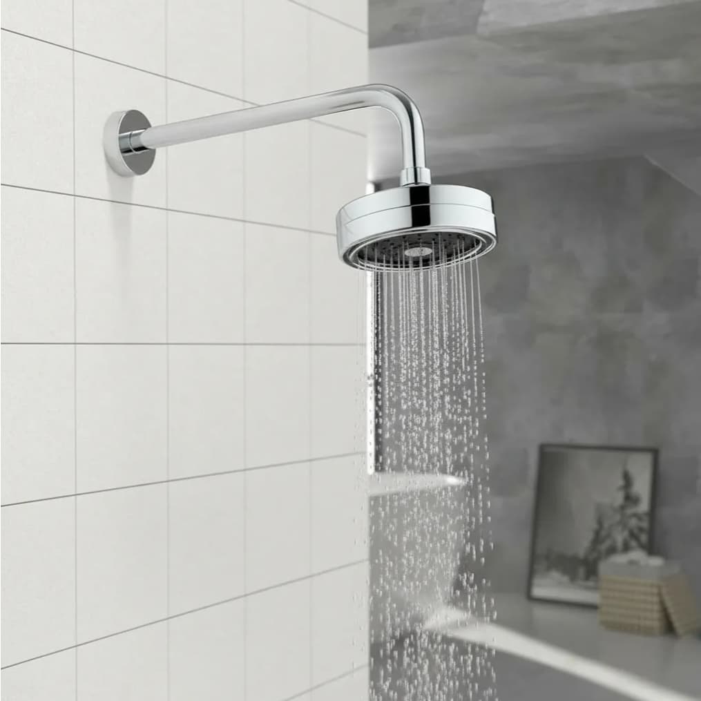 Chuveiro Acqua Plus Ducha Autolimpante Redondo Articulável Acqua Plus Com Tubo Curvo Cromado Preto