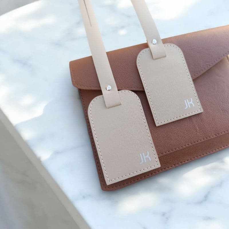 Tag de mala em sintético personalizado