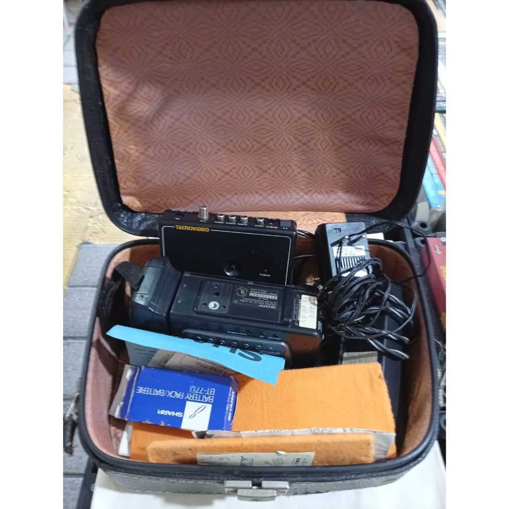 Câmara De Vídeo Sharp - Viewcam VL-E36 - Liquid Crystal Video Camera - LCD