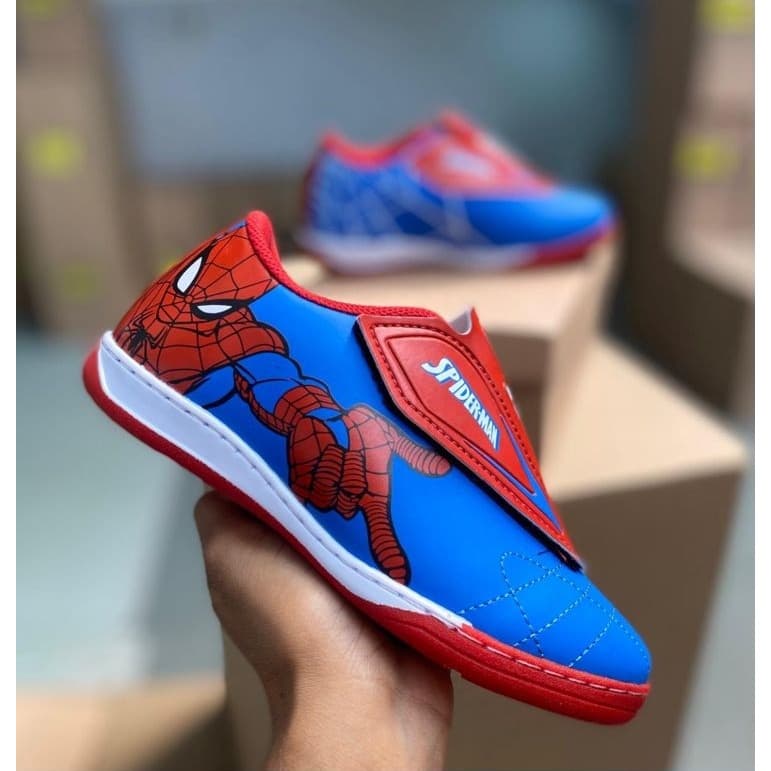 Tenis infantil chuteira infantil ideal para escola aranha personagem velcro