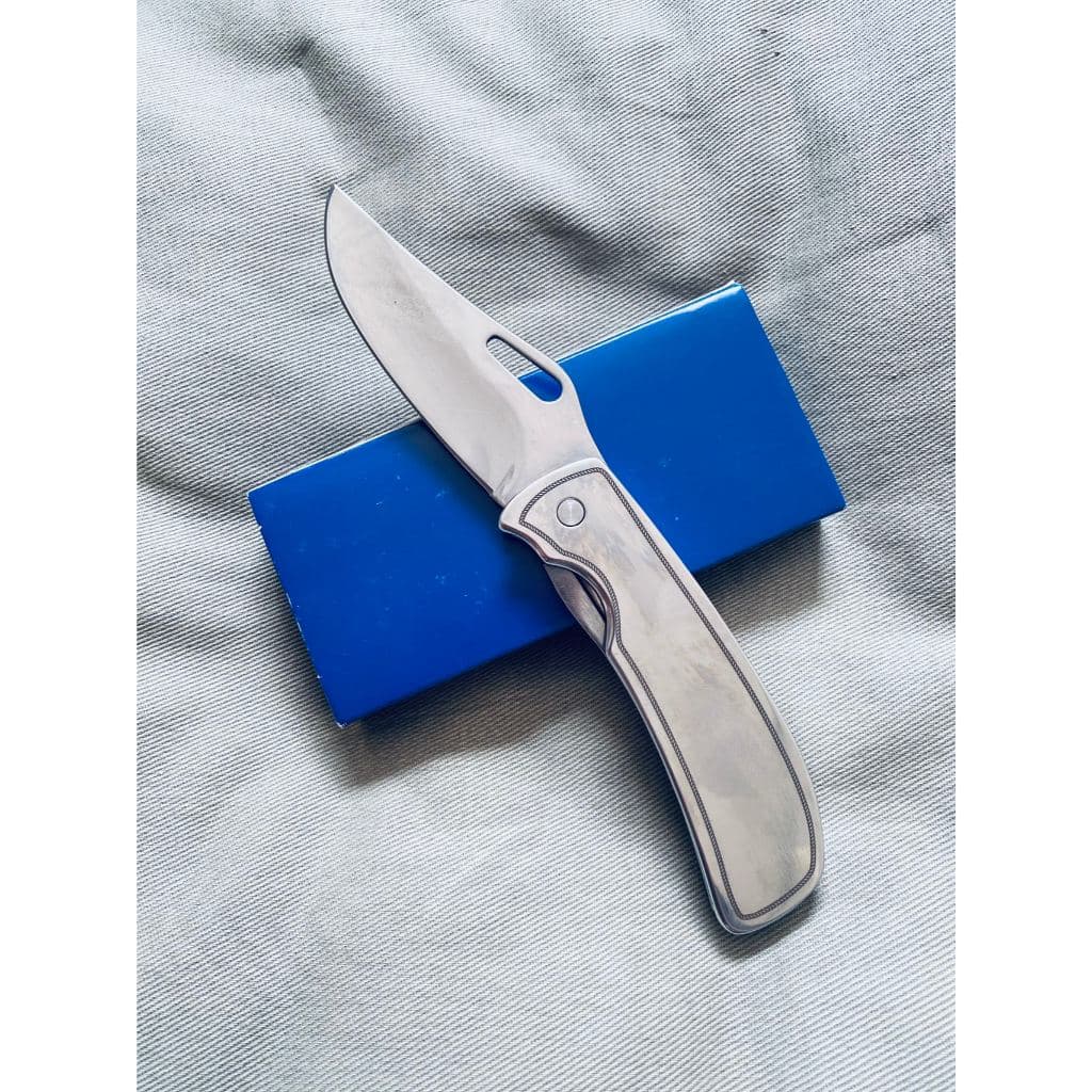 Canivete De Bolso Com Clip Kim Yk61 Metal Prateado Lamina Lisa Monobloc