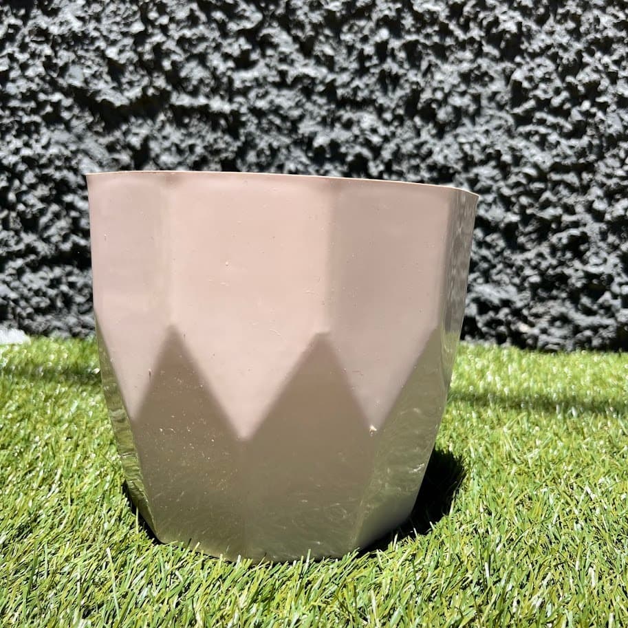 Vaso facetado médio N4 decorativo para plantas e ideal para centro de mesa casa sala cozinha