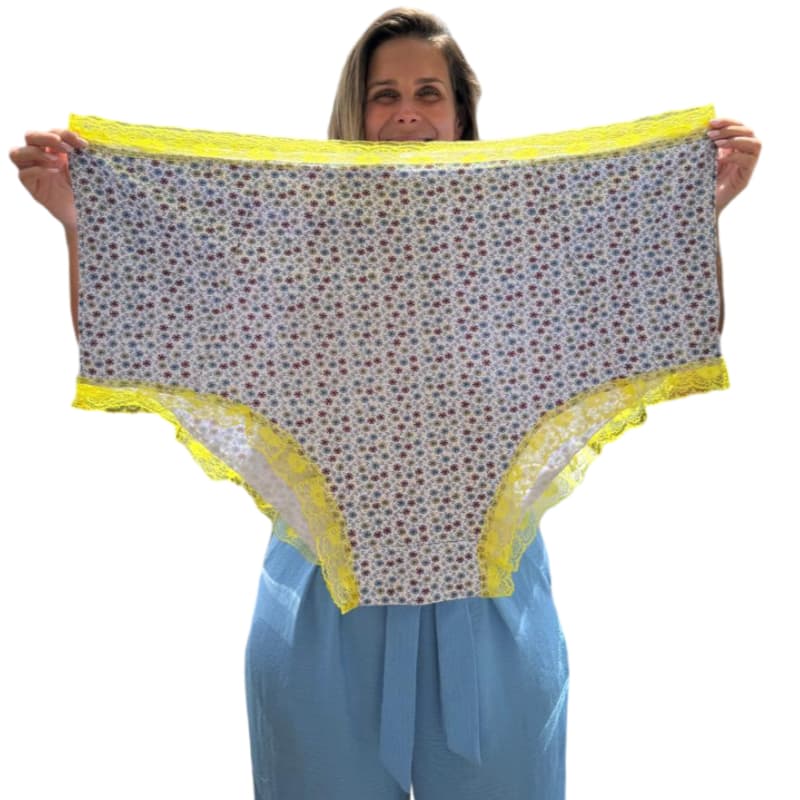 Pegadinha Calcinha Gigante Enorme de Itu (Mini Flor)  Inimigo Secreto Pegadinha Trollagem Brincadeira Presente Divertido