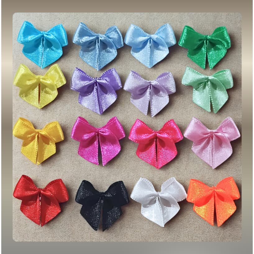 Laços de Cetim N2 2x2 cm - 50 ou 100 Unidades - Misto / Cores Variadas