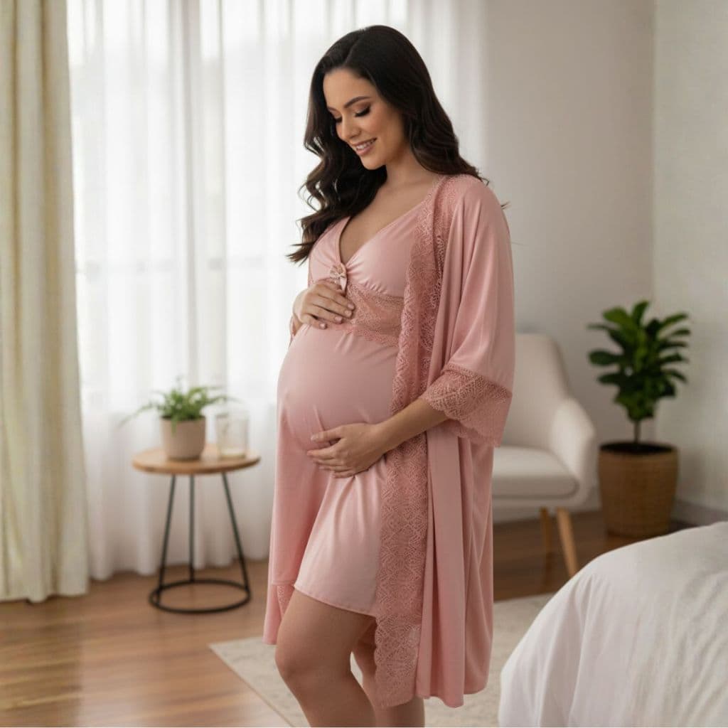 KIT Camisola Amamentação Maternidade e Pós Parto + Robe em Microfibra com Renda.