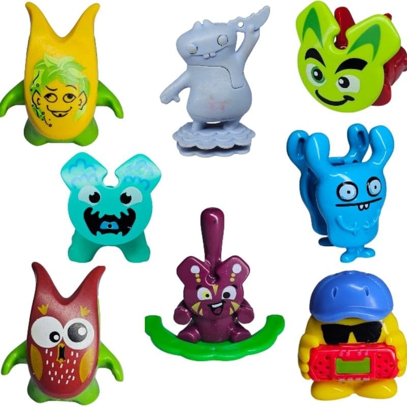 Miniaturas monstros Go Move Emoji Ugly Dolls | Kinder Ovo