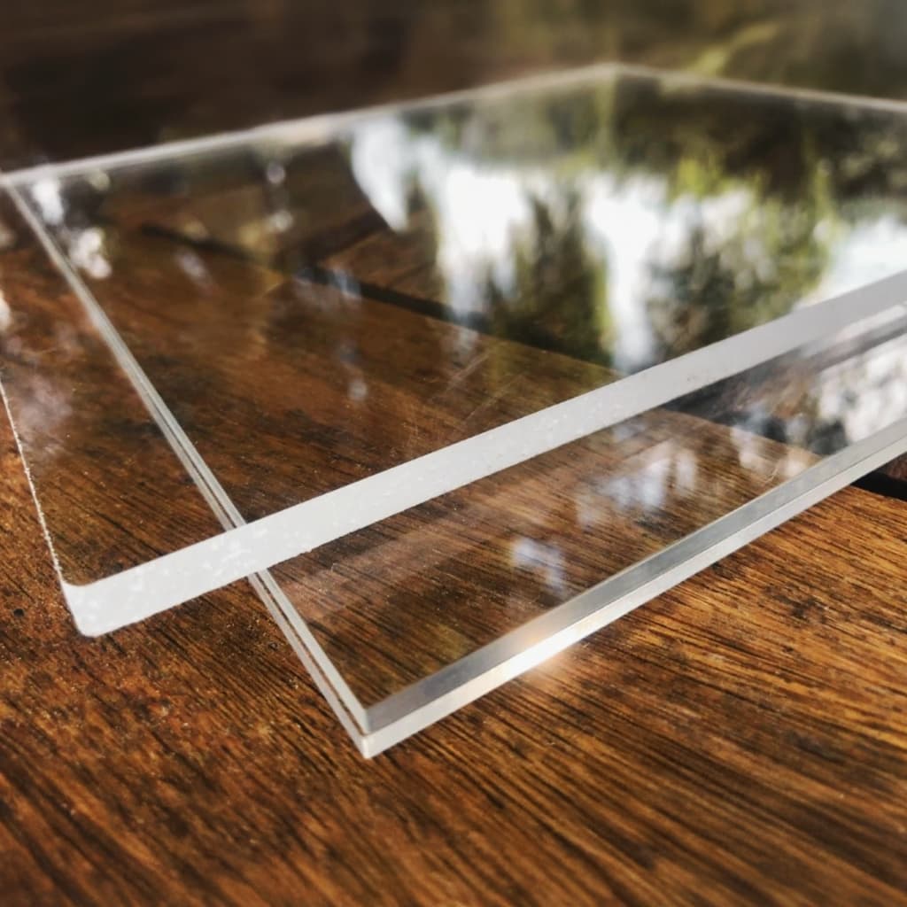 Chapa Policarbonato Compacto Cristal 3mm 1mt x 50cm