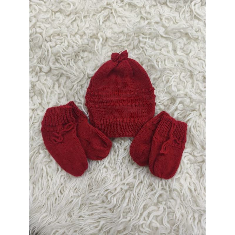 Kit lãzinha, touca luva e sapatinho - MENINA E MENINO BEBÊ.