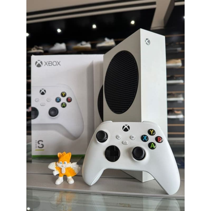 Xbox Series S Usado em estado de novo