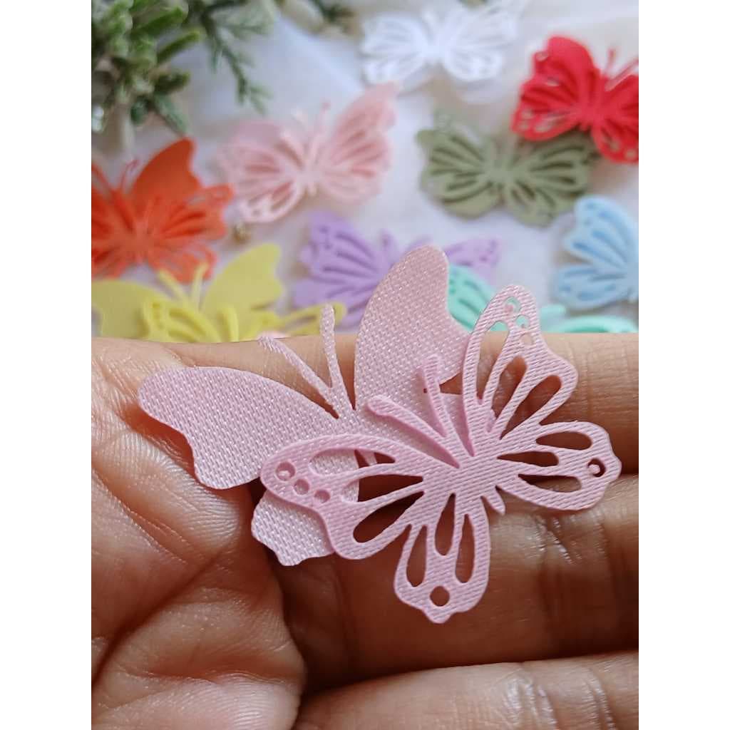 Kit Borboleta Fofa no cetim duplo - 15/30 unidades - NÃO VÃO MONTADAS