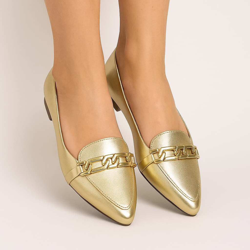 Sapatilha Feminina Confortável Luxo Elegante Sapato Feminino Mocassim Bico Fino Ouro Corrente