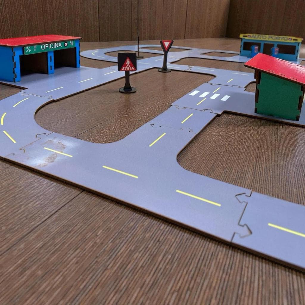 Brinquedo Pista Carrinhos Percurso Mdf Adesivado