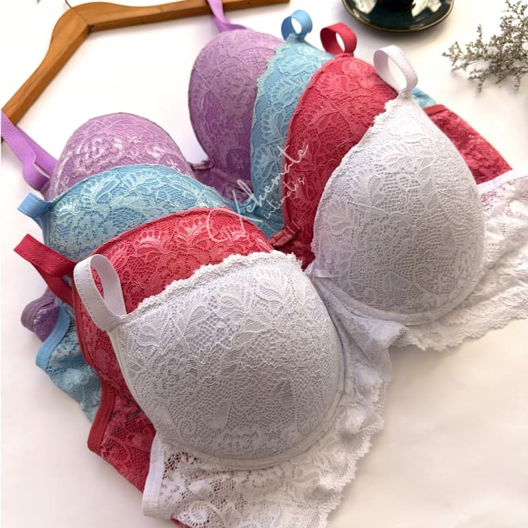 Kit Sutias de Renda Reforçados Plus Size com Alças Largas Bojo Grande Conforto Dia a Dia Lingerie