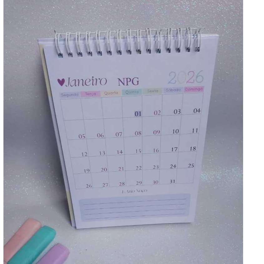 Calendario de mesa 2026 bem resistente, com folhas 150 gr