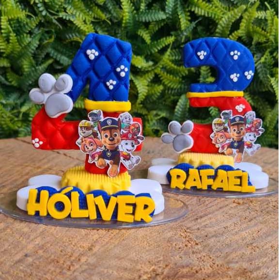 Vela de aniversário em biscuit patrulha canina azul ou rosa , topo de bolo com nome