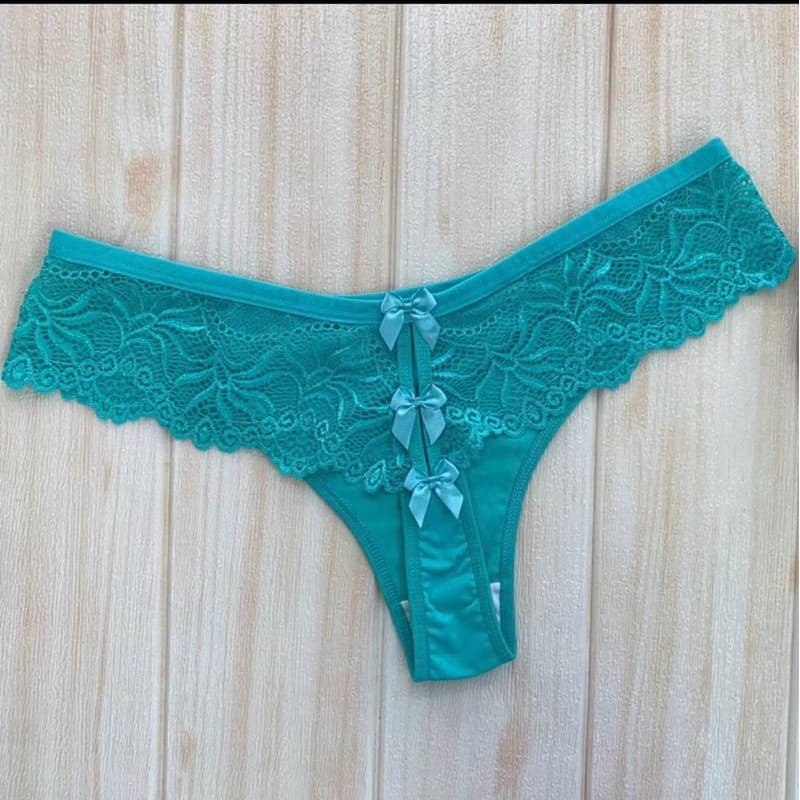 Kit 3,4,5 Calcinha Thais Carla Plus Size Tanga Fio Dental Detalhes de Renda e lacinhos atrás