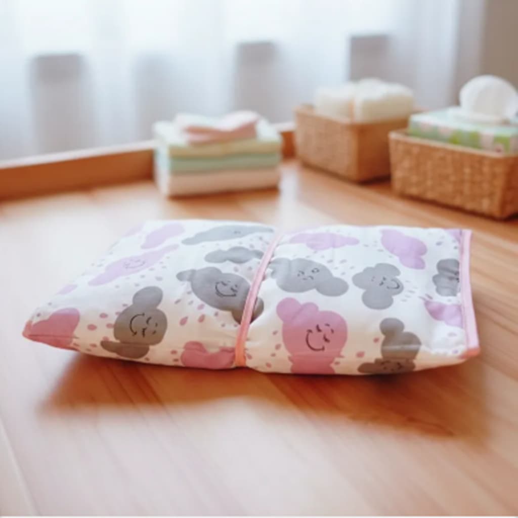 Trocador de Fraldas Totalmente Impermeável Formato de Envelope Compacto