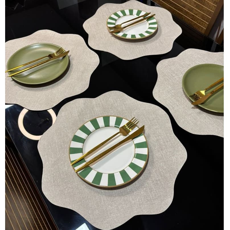 Jogo Americano Ondulado 4, 6 peças Impermeável Lugares - Limpeza Fácil Lavável Mesa Posta Moderno