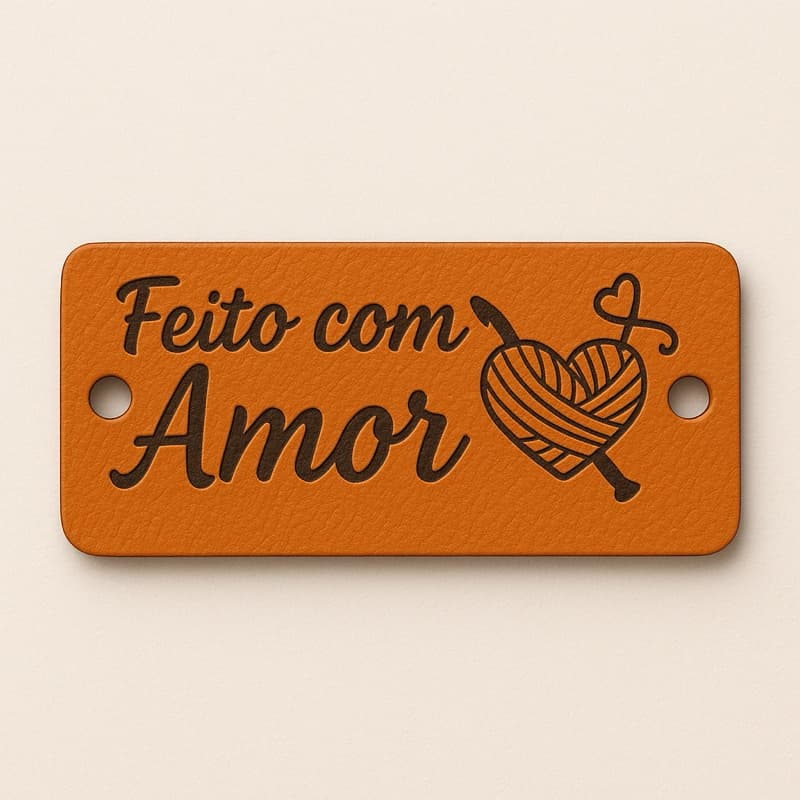 Kit 05,10,20,25, 50 e 100 Etiquetas De Couro Sintético Para Crochê E Artesanato”Personalizadas Com a FraseFeito com amor