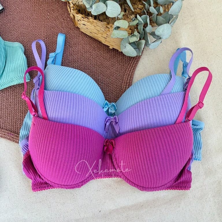 Kit 3 Sutia com Bojo Canelado Liso Soutien Básico Dia a Dia Sutian Confortável Moda Feminina