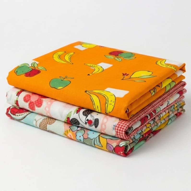 Kit 3 Toalha de Mesa Quadrada 4 Lugares Oxford 1,40m Estampada Revenda Atacado Cozinha Lavagem Fácil