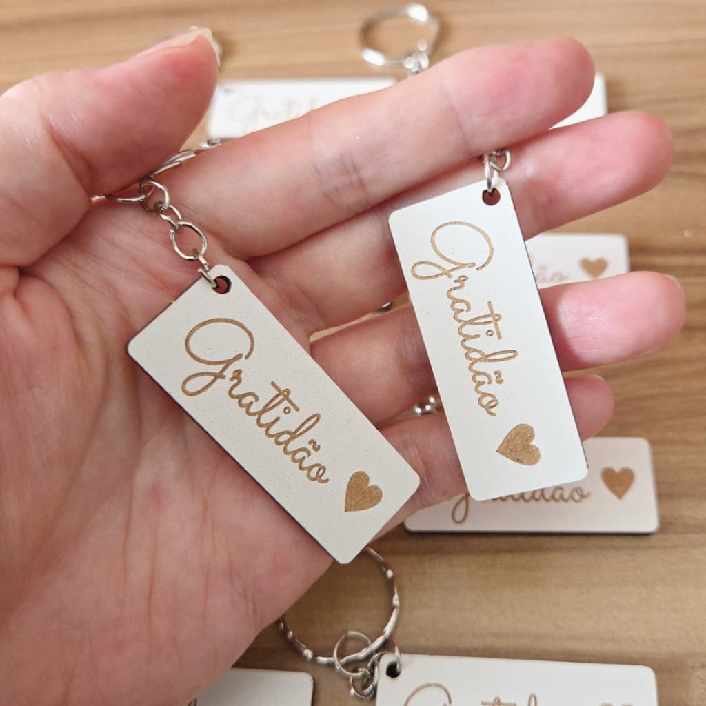 Kit 10/30/50/100 Chaveiros Gratidão com Coração em Mdf Branco 3mm Lembrança Religiosa Fé Deus