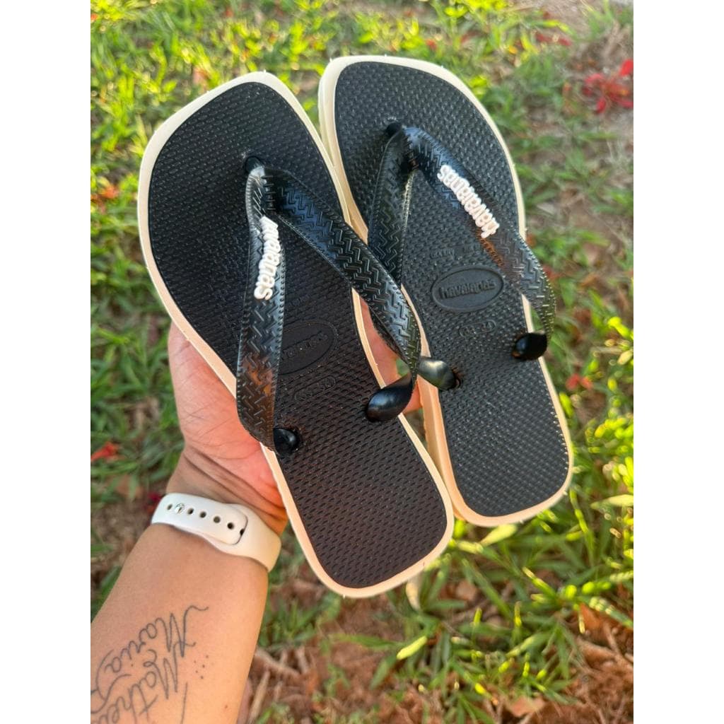 CHINELO RASTEIRA  FEMININA   CONFORTAVEL ANTI DERRAPANTE 2 CORES TOP